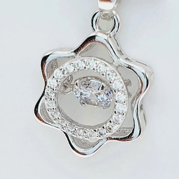 925 Sterling Silver Cubic Zircon Pendant for Women/Girls, US925P1114 - Picture 1 of 7